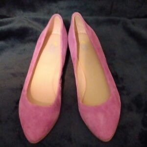 Easy Spirit Pink Suede Wedge 11